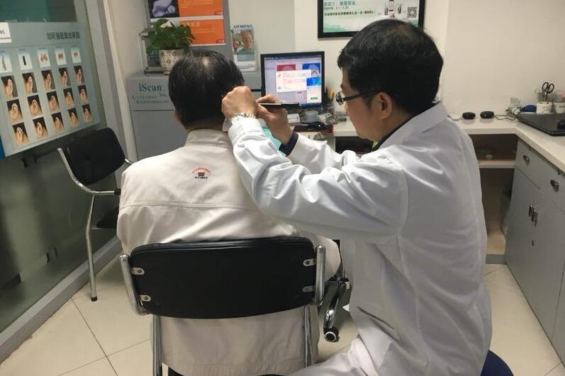 因为有这些顾虑 所以一直不愿配助听器